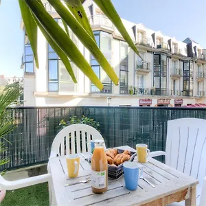 apartment-les-mouettes-dinard.inbrittany.com/